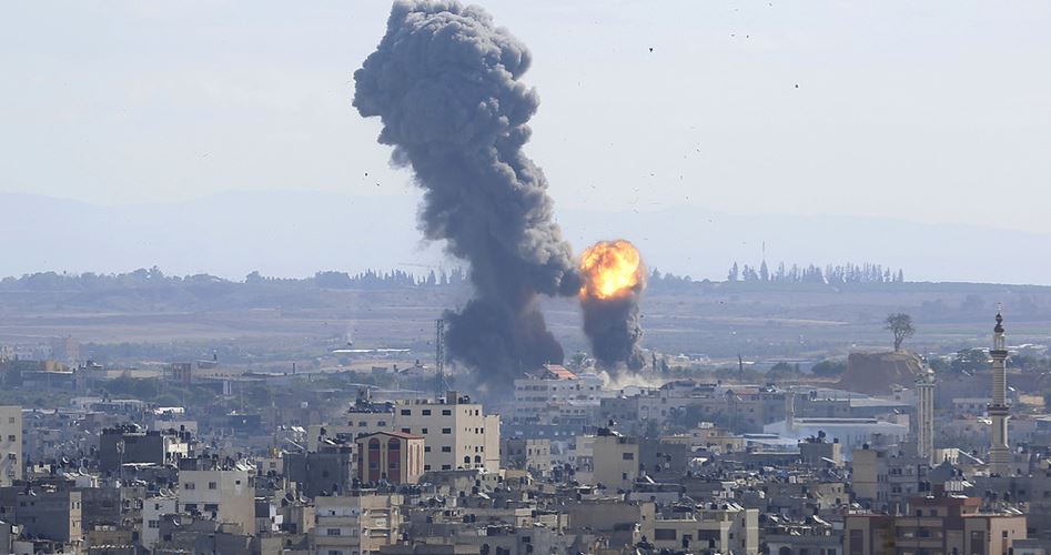 طائرات الاحتلال تستهدف مجموعة شبان شرق غزة - سما الإخبارية