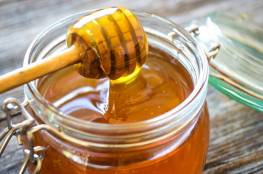 أسباب تجعل العسل بديلًا صحيًا للسكر