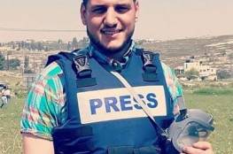 منتدى الإعلاميين الفلسطينيين يدين استهداف الاحتلال للصحفي معتصم سقف الحيط