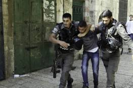 قوات الاحتلال تعتقل 23 مواطنا من الضفة بينهم أسرى محررون