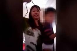بالفيديو.. إمرأة تحاول شنق طفلها بسبب خيانة زوجها لها!