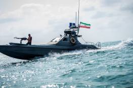 إيران تعلن الإفراج عن طاقم السفينة المرتبطة بإسرائيل