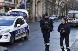 استنفار في باريس إثر العثور على حقيبة مليئة بالذخيرة وبلاغ بوجود قنبلة
