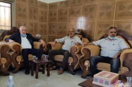 العالول يقدم تعازي الرئيس لعائلة الشهيد عامر صنوبر