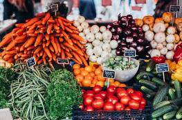 سوق اسبوعي للمنتوجات الزراعية الوطنية في نابلس