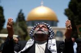 الفلسطينيون يحيون ذكرى"المولد النبوي" في المسجد الاقصى رغم سياسة التضييق