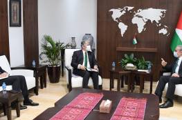 رئيس الوزراء يبحث مع السفير البرازيلي تعزيز التعاون