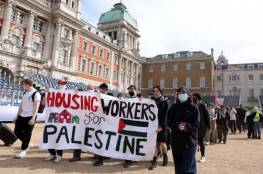 “التايمز” تحرّض الجامعات البريطانية على عدم التسامح مع مؤيدي فلسطين