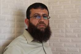 الأسير خضر عدنان يُعلّق إضرابه عن الطعام بعد قرار بعدم تجديد اعتقاله الإداريّ