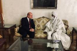 الهباش يلتقي في القاهرة رئيس المجلس الأعلى للشؤون الإسلامية بجمهورية تشاد