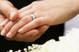 نجمات تعرضن للمضايقات بسبب تأخر الزواج