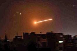 الدفاع السورية: إصابة 8 عسكريين في قصف إسرائيلي استهدف أحد المواقع في محيط دمشق