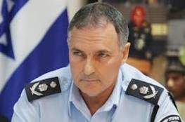 مجهولون يقتحمون سيارة قائد “الشرطة الإسرائيلية” السابق
