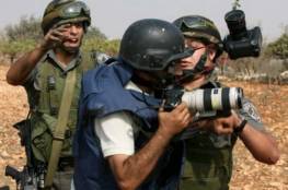 "دعم الصحفيين": 19 صحافياً معتقلاً داخل سجون الاحتلال