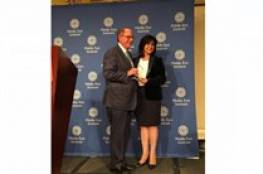 واشنطن : معهد الشرق الاوسط يمنح فيرا بابون جائزة الابداع