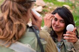 تعليقات مثيرة لحاخام يهودي على عمل النساء في الجيش
