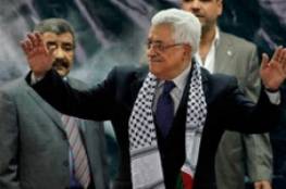 الرئيس عباس معلقا على خطاب كيري : اذا أوقفت اسرائيل الاستيطان مستعدون لاستئناف مفاوضات
