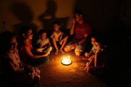 الشعبية تحذر من انفجار شعبي حال استمرار ازمة الكهرباء بغزة ..وعلى الشعب النزول للشارع