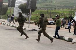 جيش الاحتلال  يطلق النار تجاه امرأتين على حاجز قلنديا بالقدس المحتلة
