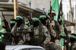 صحيفة: «حماس» تبلغ عباس استعدادها  لوضع سلاحها تحت إمرة المنظمة