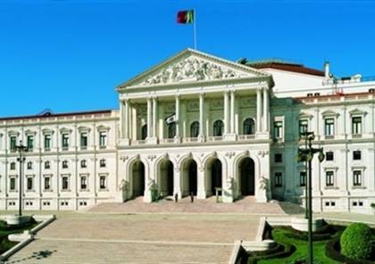 "الوطني" يشارك باجتماعات الجمعية البرلمانية المتوسطية في البرتغال