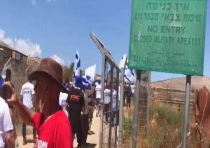 مزارعون إسرائيليون يحتجون قرب الحدود اللبنانية رفضًا لخطة الإصلاح الحكومية