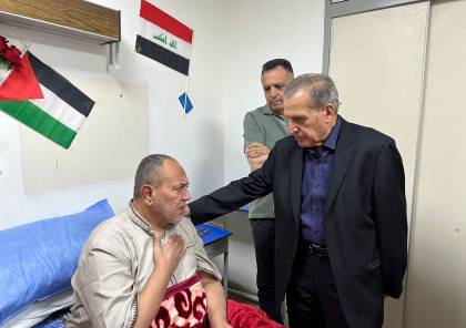أبو ردينة يعود جرحى قطاع غزة في المستشفيات العراقية