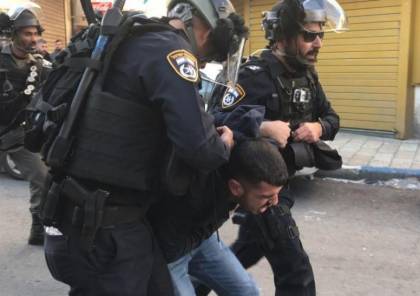 شرطة الاحتلال تحاول خنق شاب فلسطيني بالقدس المحتلة..فيديو 