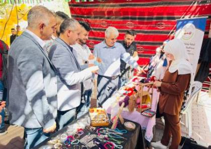 افتتاح معرض الشهداء للصناعات اليدوية في جامعة بوليتكنك فلسطين