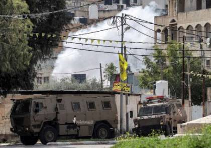5 إصابات .. قوات الاحتلال تعتقل شابين مطلوبين بعد محاصرة منزل في مخيم جنين