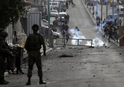 اصابة شاب برصاص الاحتلال والعشرات بالاختناق خلال قمع مسيرة كفر قدوم