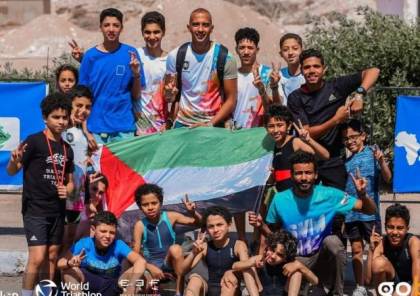 البطل محمد عطا الله يحقق ذهبية سباق "الدواثلون" في البطولة العربية الدولية