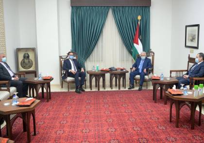 تفاصيل اجتماع الرئيس عباس مع رئيس مجلس إدارة بنك فلسطين هاشم الشوا