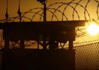 نادي الأسير: إدارة سجن "عوفر" تُقرر نقل (30) أسيراً إلى سجني "ريمون والنقب"