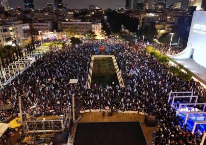 عشرات الآلاف يتظاهرون ضد حكومة نتنياهو (فيديو)