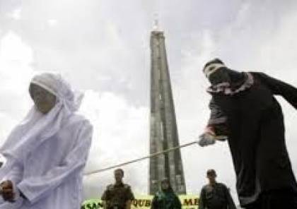 "عكاظ": إيقاف الحكم بالجلد في السعودية بالعقوبات التعزيزية