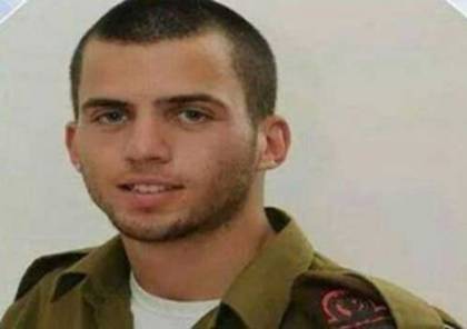 والدة الجندي "أرون شاؤول" تهدد حكومة نتنياهو وتدعو لتقديم مساعدات لغزة