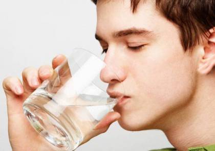 شرب الماء بكثرة خلال المرض ليس صحيا