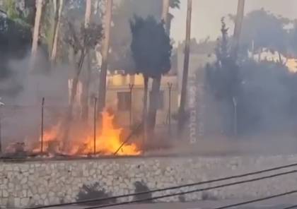"الأونروا" تقرر اغلاق مقرها في حي الشيخ جراح بالقدس بعد إضرام إسرائيليين النار بمحيطه