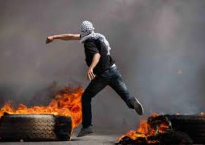 القدس : عشرات الإصابات خلال تصدي شباب مخيم شعفاط لاقتحامه
