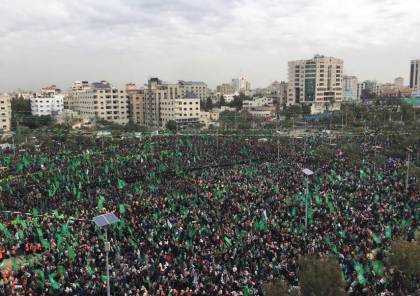 بالصور : مئات الآلاف يشاركون بمهرجان انطلاقة حماس في غزة