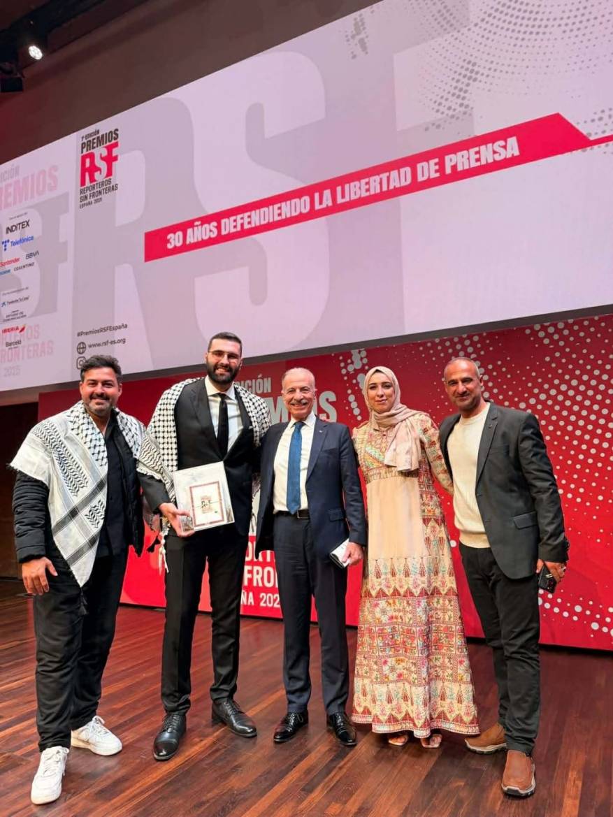 صحفيو غزة يفوزون بجائزة حرية الصحافة للعام في مدريد