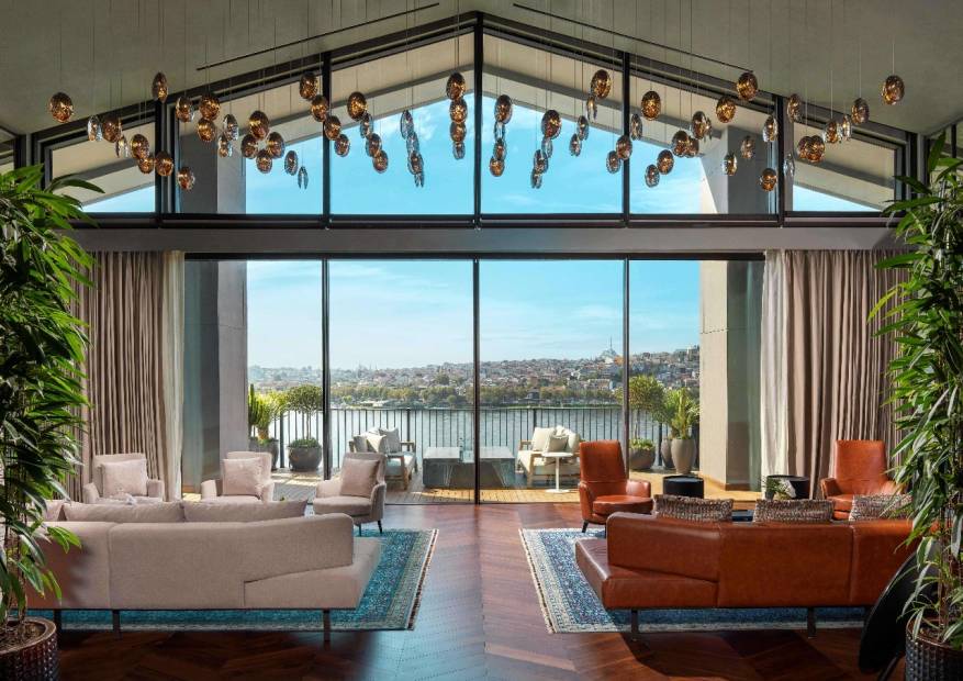 e95585b9-34e0-49dd-ad17-4e1f62f3b339