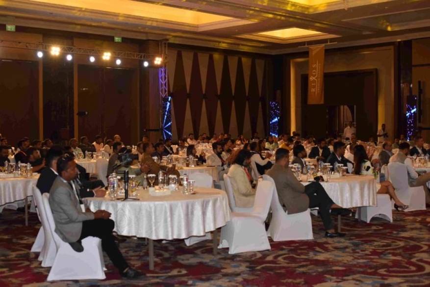 90B1A700-1221-43B3-930E-574E27F82376