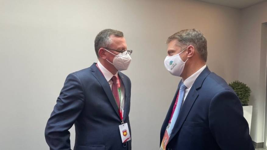 D99F8298-7AC3-4618-AC26-762D0ADE3FCA