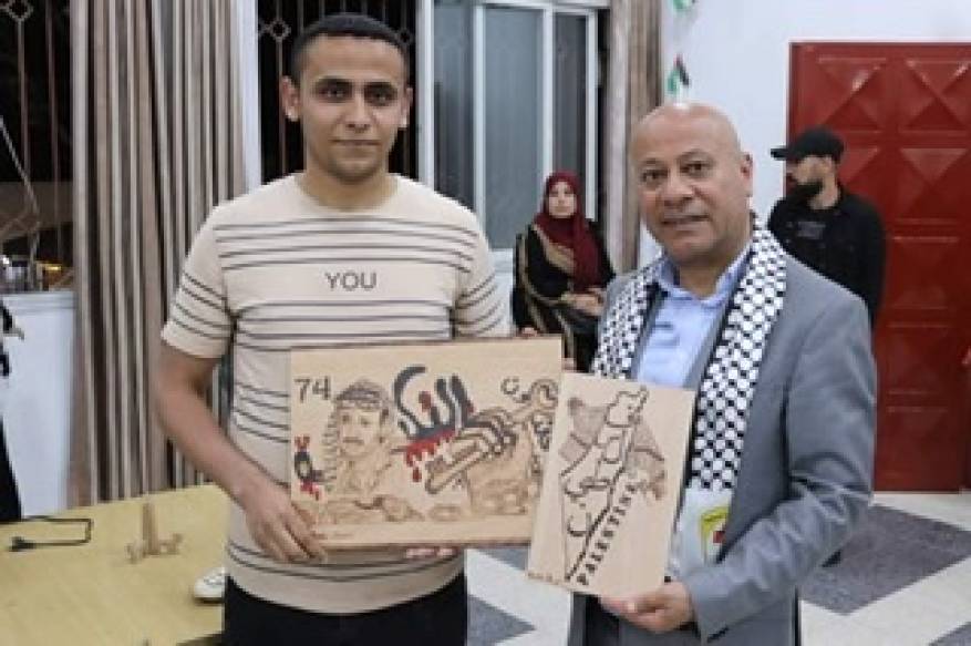 A4618EAE-5ABF-4AED-9577-16D82F9AD5CF