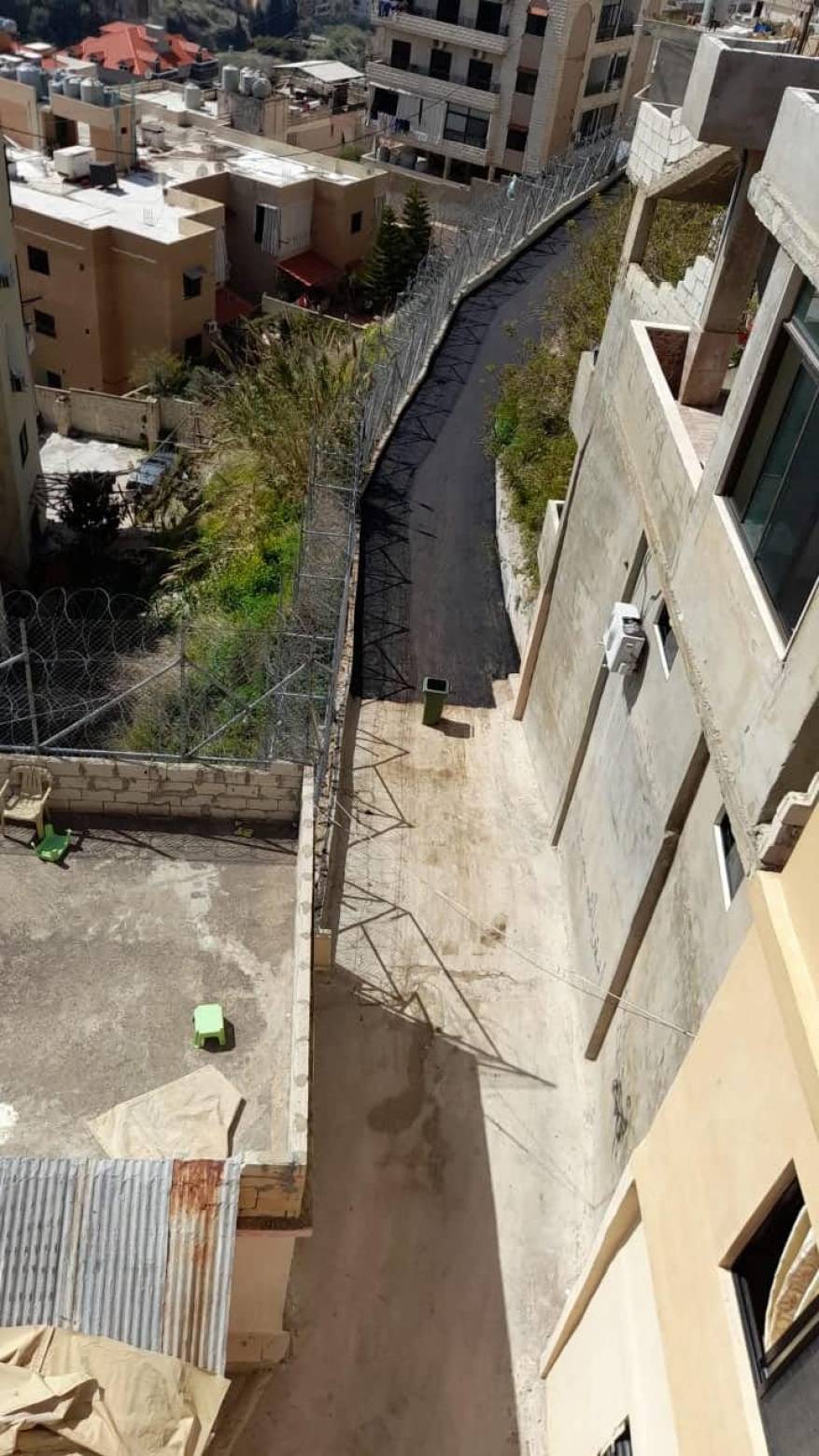 تعبيد شارع لوادي