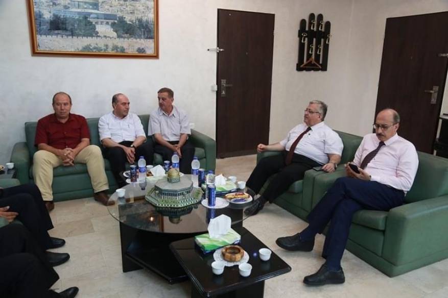 6CEF4407-89FF-4853-B46F-AC40B1A68536