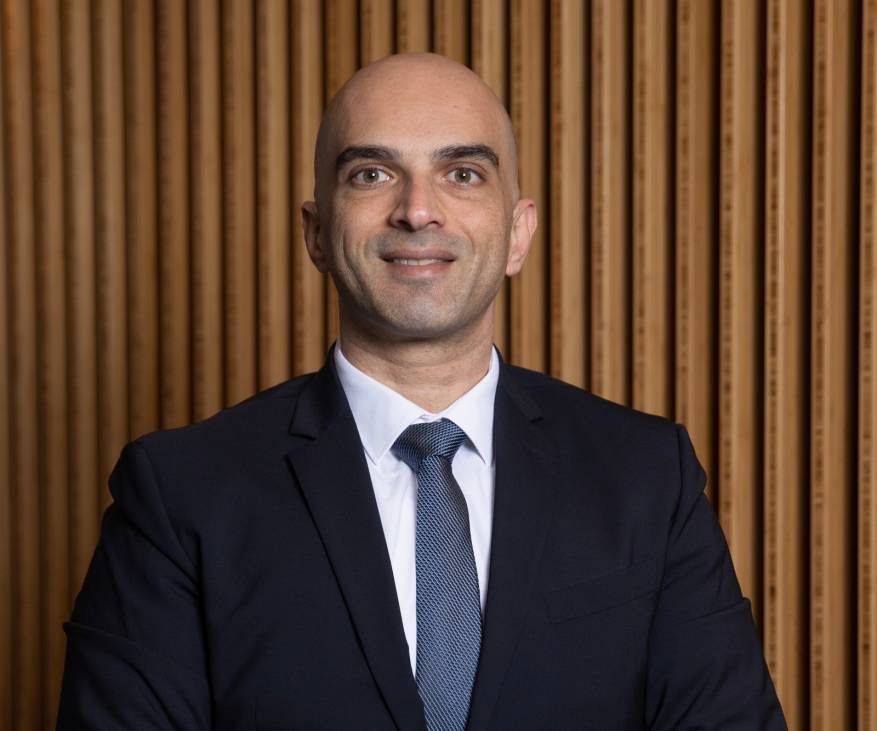 9FEA61E4-04F9-4067-9A6A-14DE60E0E2FC