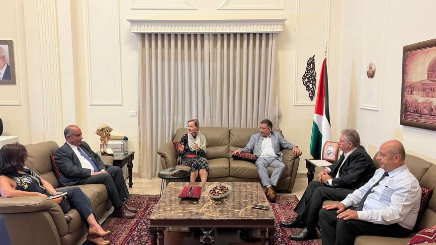 CDA7E8B7-91D4-4901-A65C-59F9CBC4CDCC